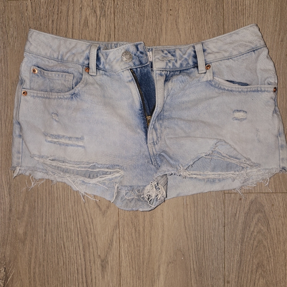 Distressed Jean Short - Picture 2 of 2